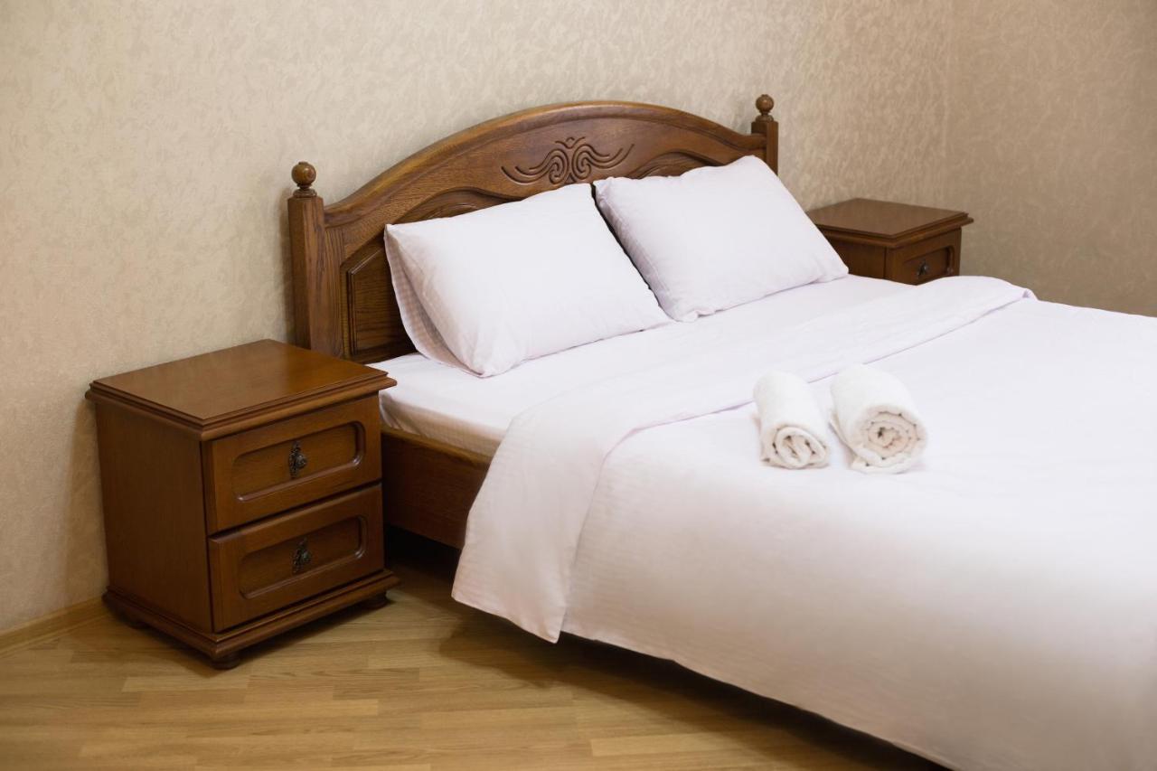 Apartment On Virmenska 3, With 2 Separate Bedrooms Львів Екстер'єр фото